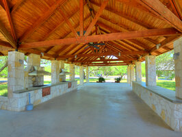 View Bedford Dr Virtual Tour