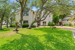 View 205 Champion Dr Virtual Tour