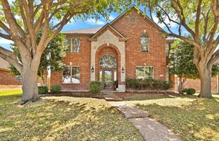 View 1097 Southampton Dr Virtual Tour