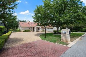 View 909 Porpoise St Virtual Tour