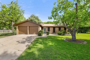View 704 Brookwood Cir Virtual Tour