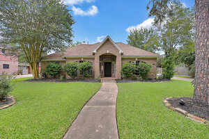 View 1606 Falcon Ridge Boulevard Virtual Tour
