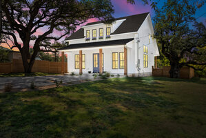 View 801 w san antonio Virtual Tour