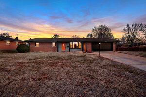 View 213 Springdale Dr Virtual Tour