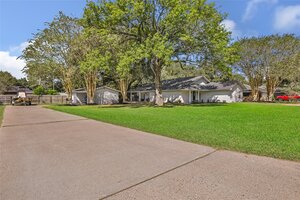 View 1933 N San Jacinto St Virtual Tour