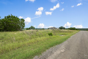 View 2628 Whitewater Dr Virtual Tour