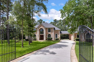 View 5410 Pine Wood Meadows Ln Virtual Tour