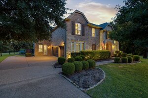 View 2104 Beachview Dr Virtual Tour
