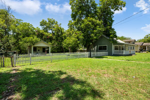 View 916 Avenue E Virtual Tour