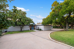 View 311 Comet Virtual Tour