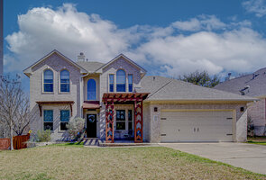 View 208 Kettleman Ln N Virtual Tour