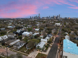 View 1310 Cedar Ave Virtual Tour