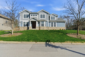 View 7 Villa Ave E Virtual Tour