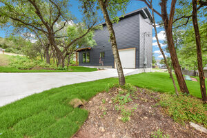 View 10918 Ridgeway St Virtual Tour