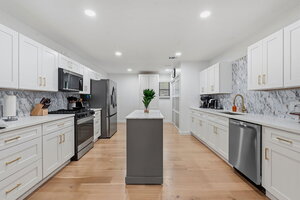 View 7803 Manassas Dr Virtual Tour