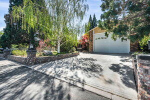 View 1720 Pass Dr Virtual Tour