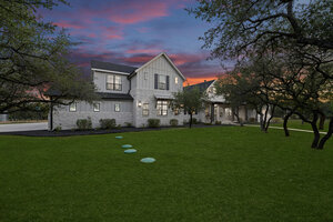 View 4444 By The Way Virtual Tour