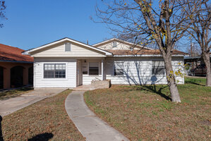 View 755 Linda Lou Dr Virtual Tour