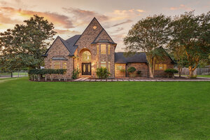 View 904 Layfair Place Virtual Tour