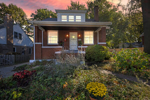 View 400 Marion Ave Virtual Tour