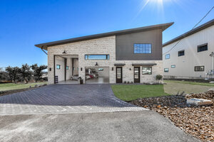 View 1301 O Reilly Dr Virtual Tour