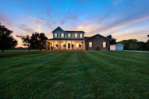 View 983 White Oak Dr Virtual Tour