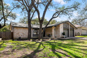 View 4713 Fieldstone Dr Virtual Tour