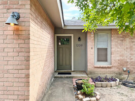 View 1209 Turtle Creek Blvd Virtual Tour