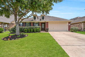 View 318 Lake Line Drive Virtual Tour