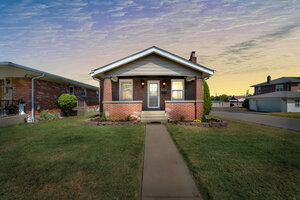 View 9701 Sterling Pl Virtual Tour