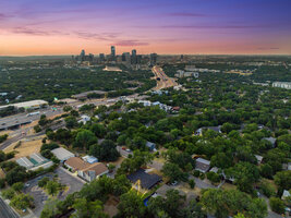 View 1700 Sylvan Dr Virtual Tour
