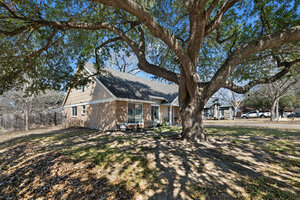 View 1408 Doonesbury Dr Virtual Tour