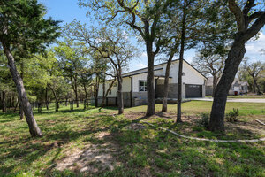 View 133 Deep Woods Dr Virtual Tour