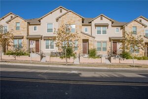 View 6814 East Riverside Drive Virtual Tour