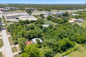 View 502 Thompson Ln Virtual Tour