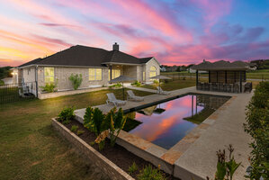 View 176 Pecos St Virtual Tour