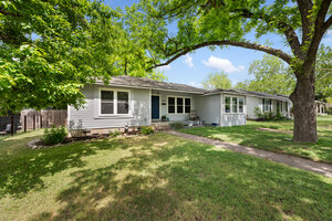 View 5804 Chesterfield Ave Virtual Tour