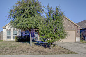 View 1240 Twin Estates Dr Virtual Tour