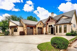 View 1320 Gruene Leaf Dr Virtual Tour