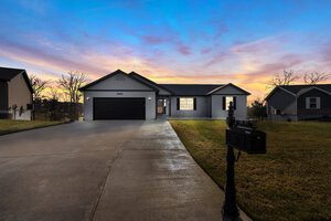 View 29493 Walnut View Dr Virtual Tour
