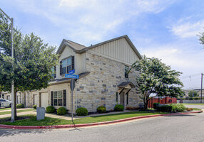 View 1407 Airedale Rd Virtual Tour