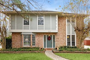 View 17703 Cassina Dr Virtual Tour