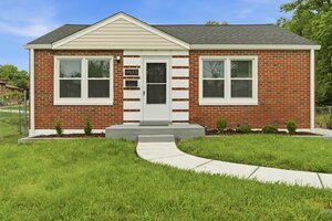 View 4615 Hatz St Virtual Tour