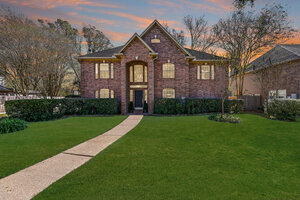 View 303 Melodywood Drive Virtual Tour