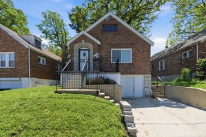 View 6758 Kenwood Dr Virtual Tour