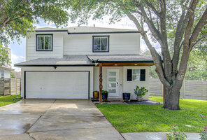 View 14901 Chamberlain Ct Virtual Tour